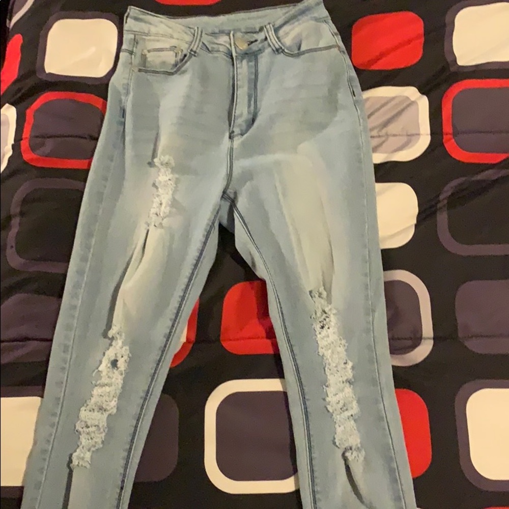 Ripped jeans
